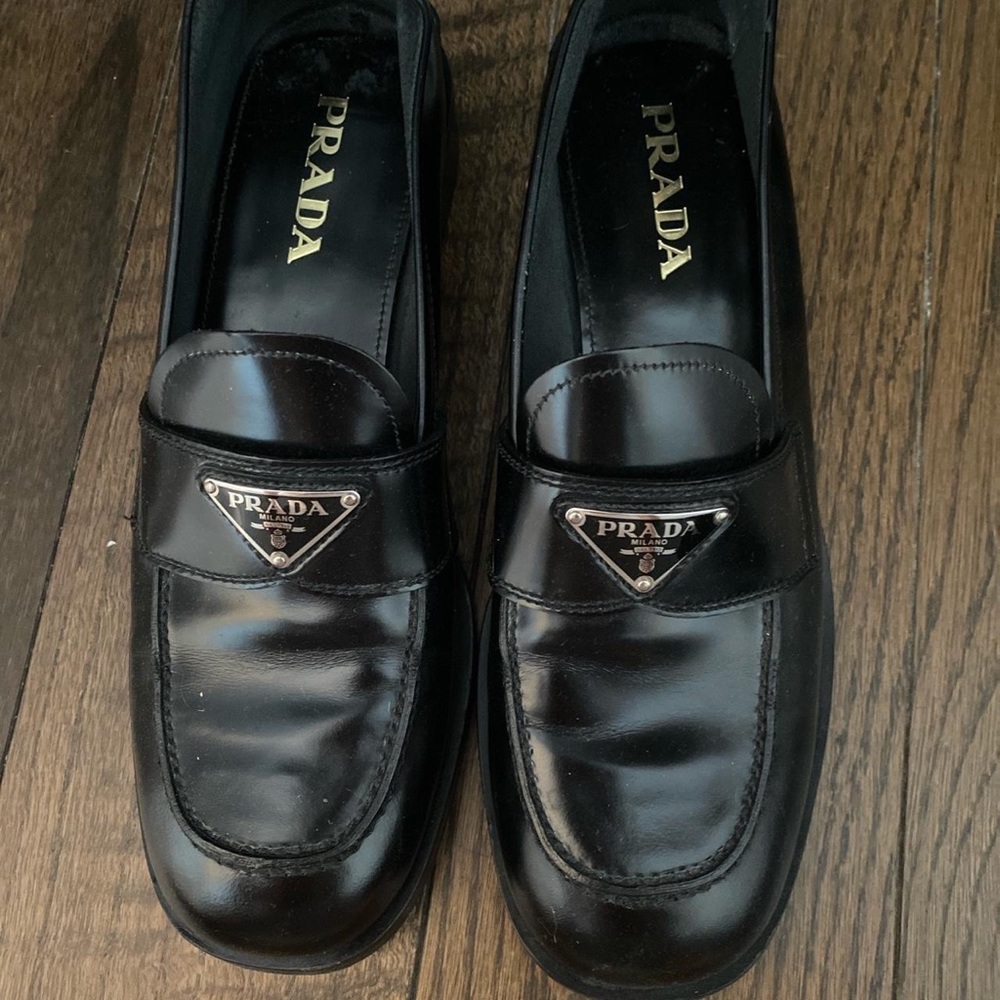 PRADA black loafers- Like new- Size 41